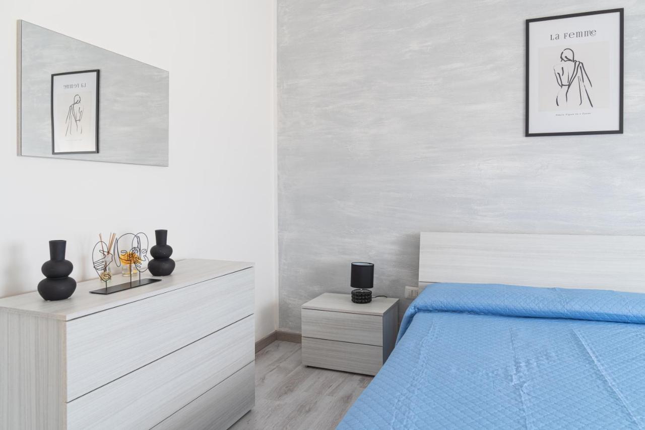 Almi - Guest Apartment Porto Torres Buitenkant foto