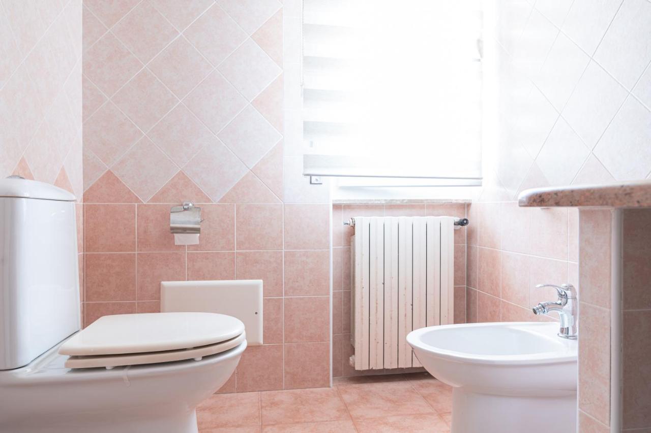 Almi - Guest Apartment Porto Torres Buitenkant foto